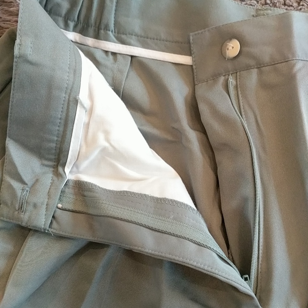 *LAST CHANCE* Eastbrook Sage Golf Shorts - Picture 5 of 6